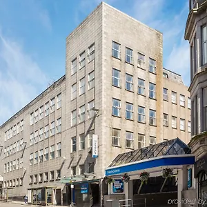 travelodge-aberdeen-central.hotelsaberdeenuk.com/