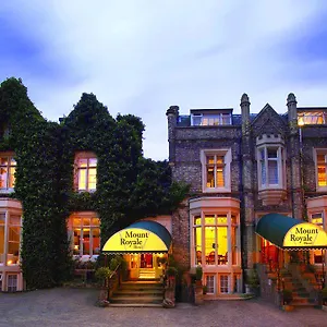 Hotel The Mount Royale